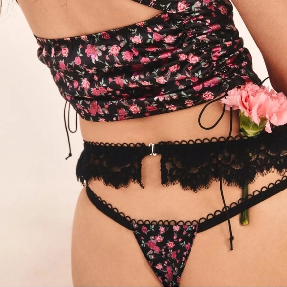 New!For‎ Love and Lemons Melrose Thong Panty - Picture 3 of 14